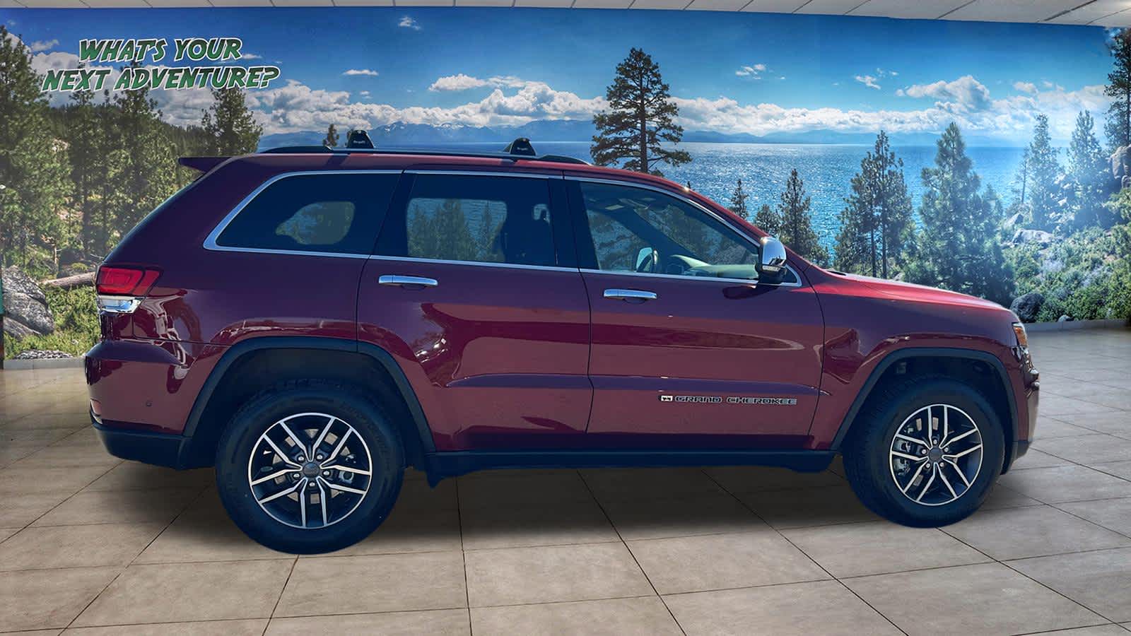 Thumbnail: 2022 Jeep Grand Cherokee - 3