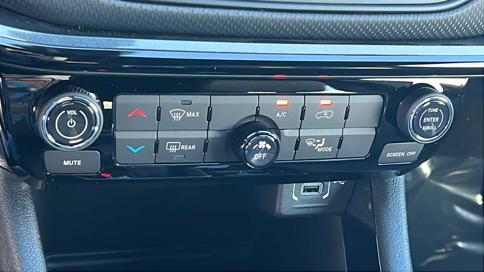 Thumbnail: 2026 Jeep Compass - 14