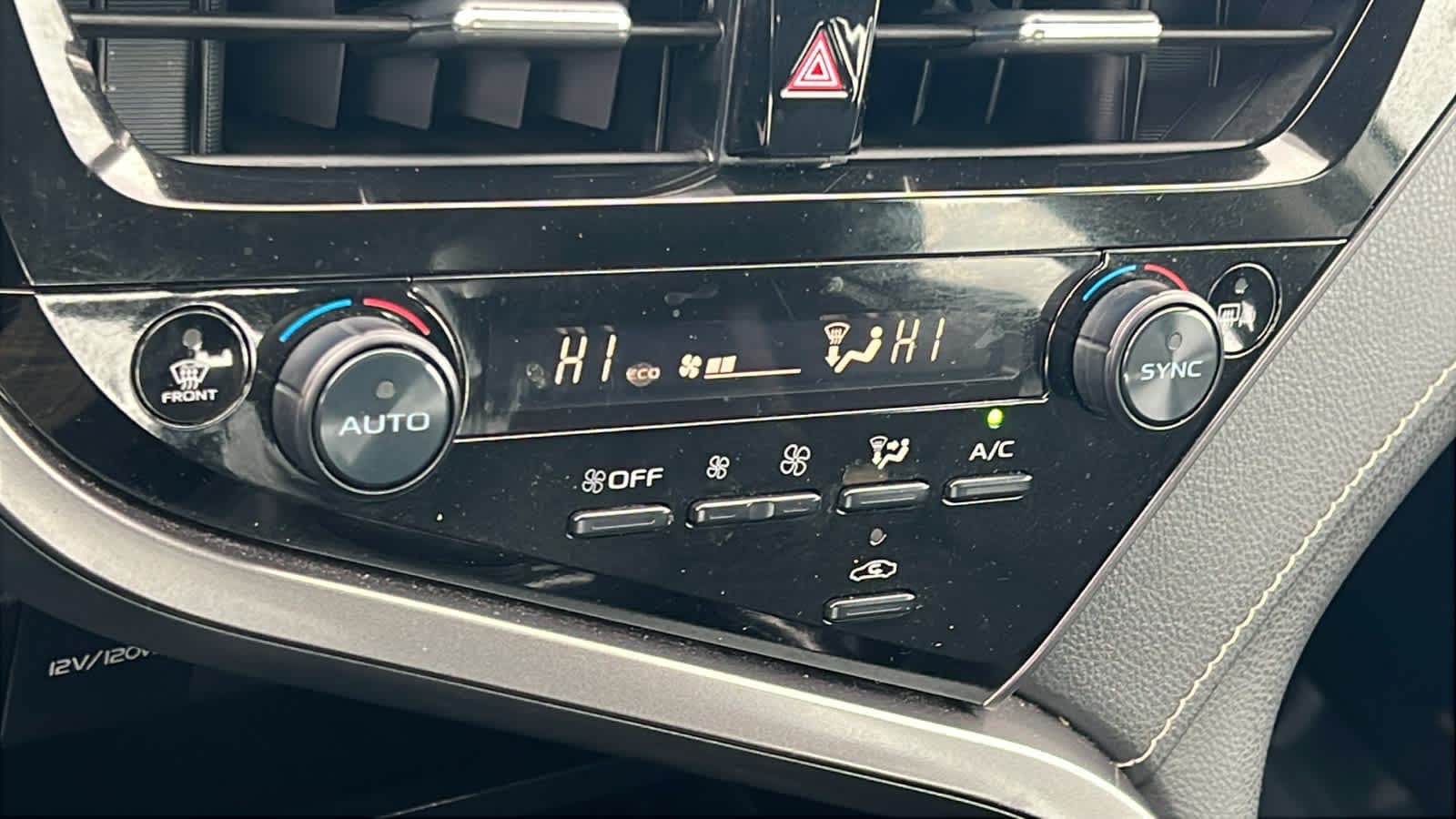 Thumbnail: 2023 Toyota Camry - 14