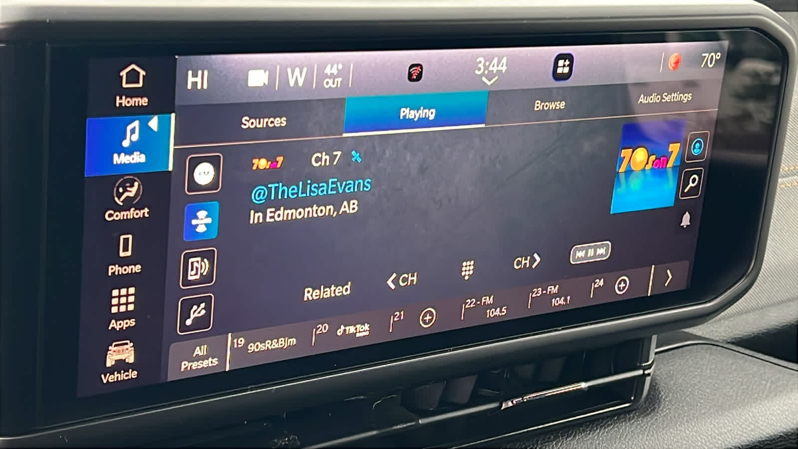 Thumbnail: 2024 Jeep Wrangler - 15