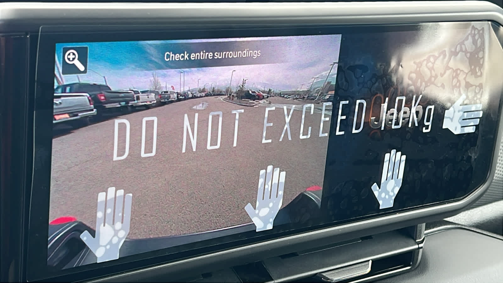 Thumbnail: 2026 Jeep Gladiator - 16