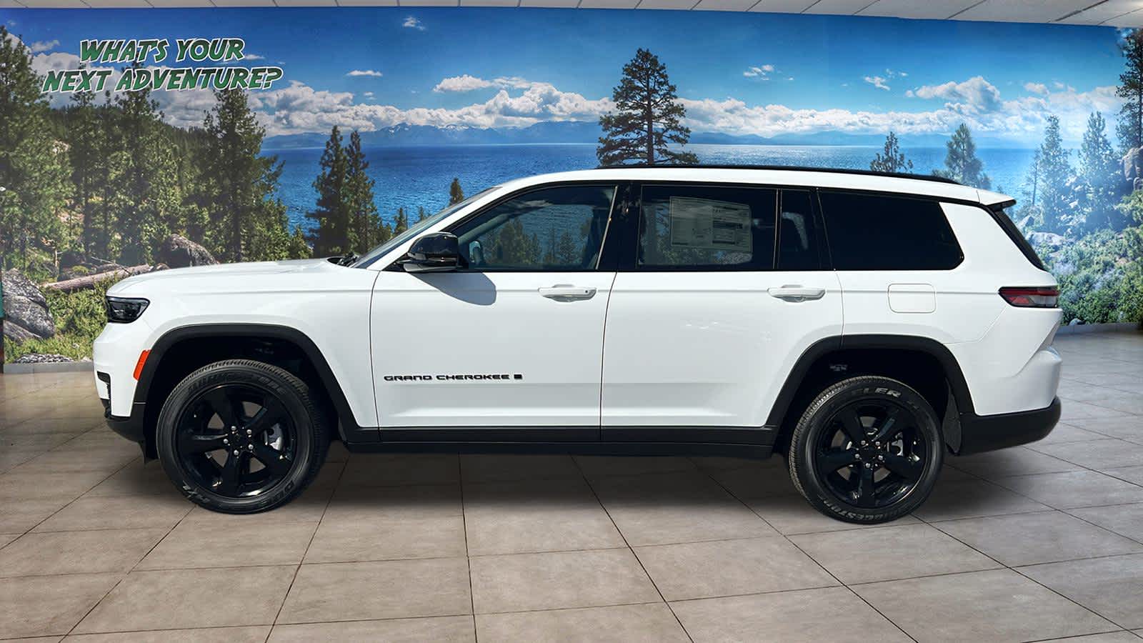 Thumbnail: 2025 Jeep Grand Cherokee L - 8