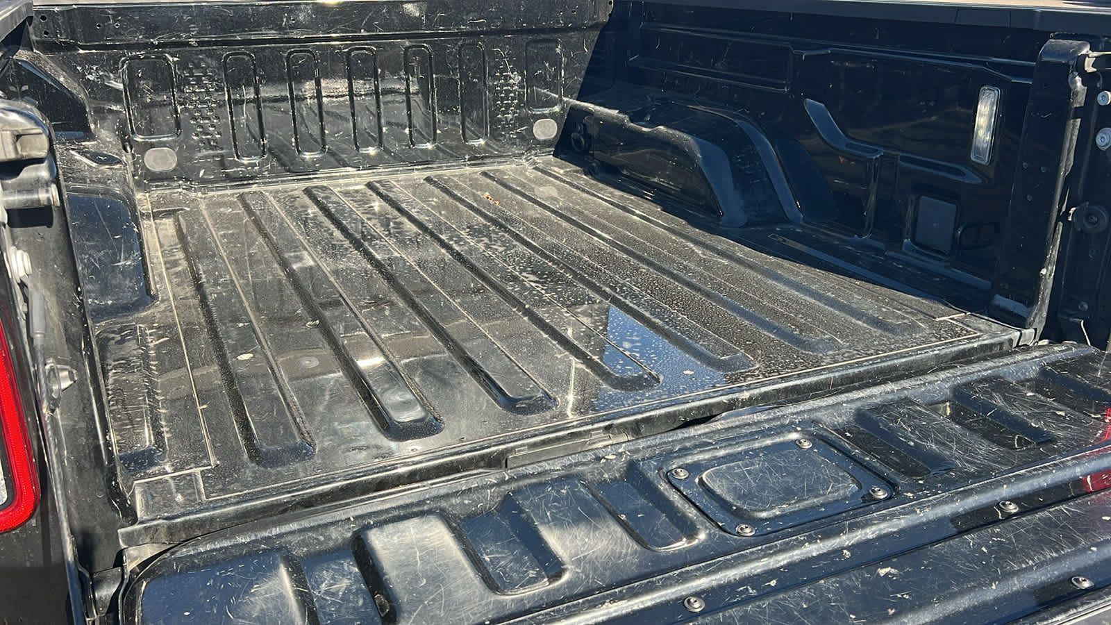 Thumbnail: 2022 Jeep Gladiator - 27