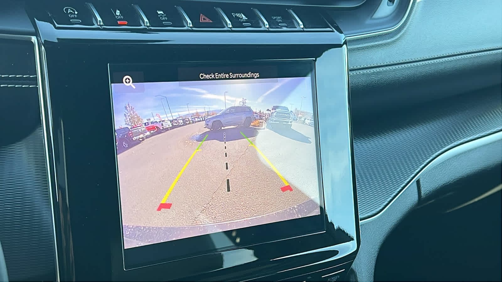 Thumbnail: 2023 Jeep Grand Cherokee - 16