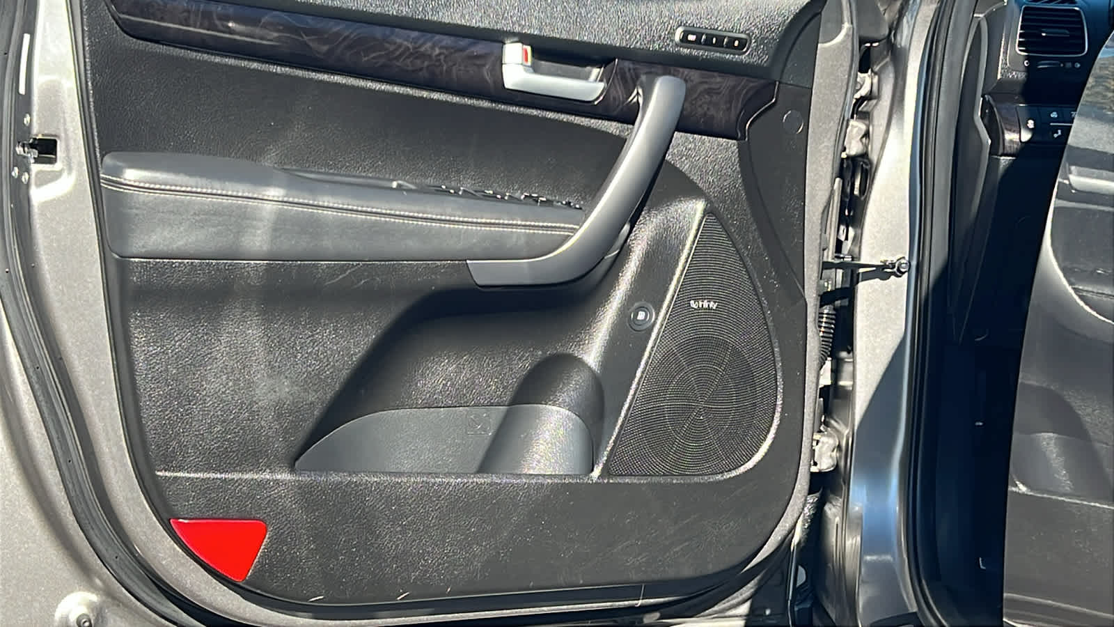 Thumbnail: 2014 Kia Sorento - 23