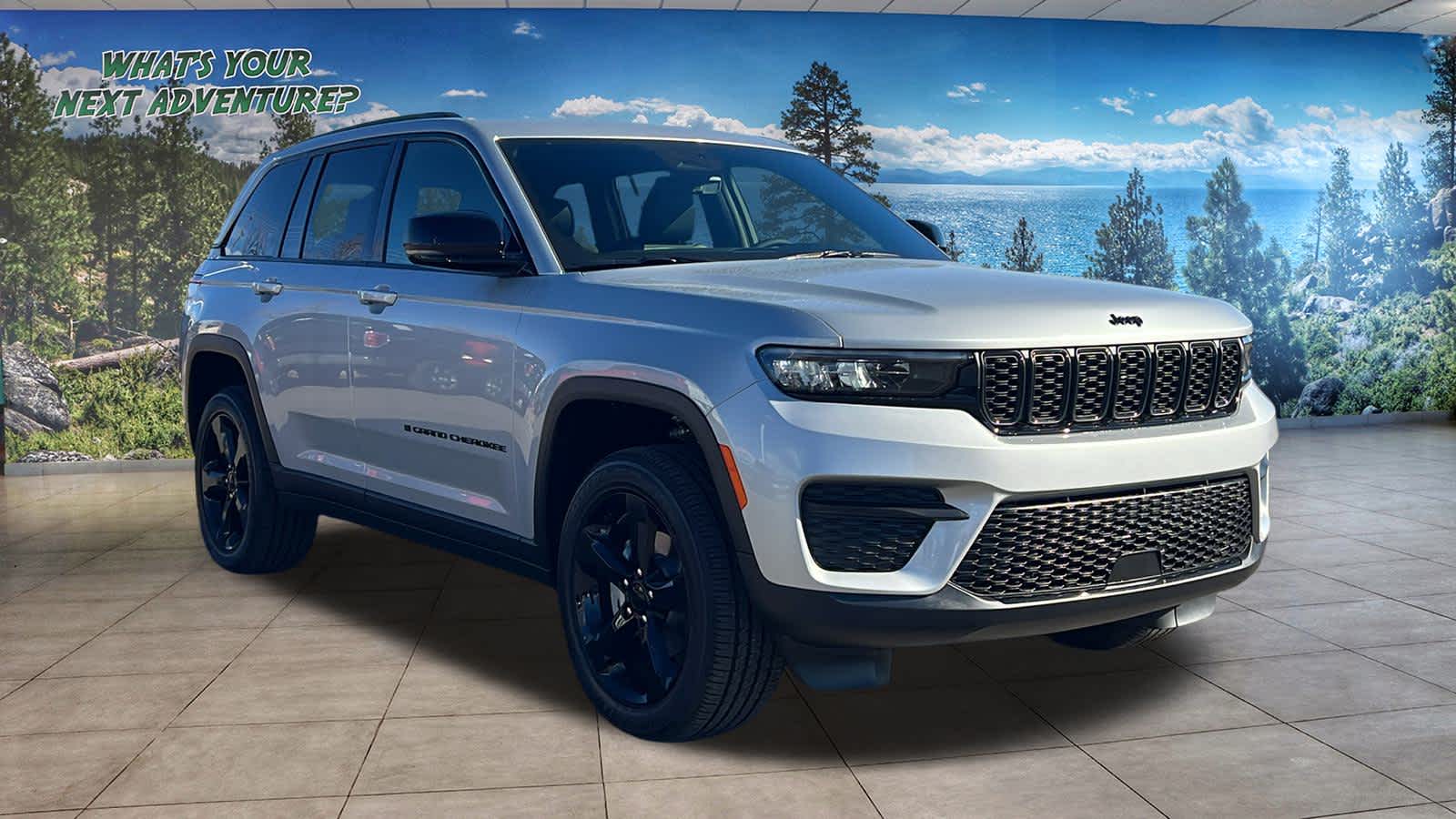 Thumbnail: 2025 Jeep Grand Cherokee - 3