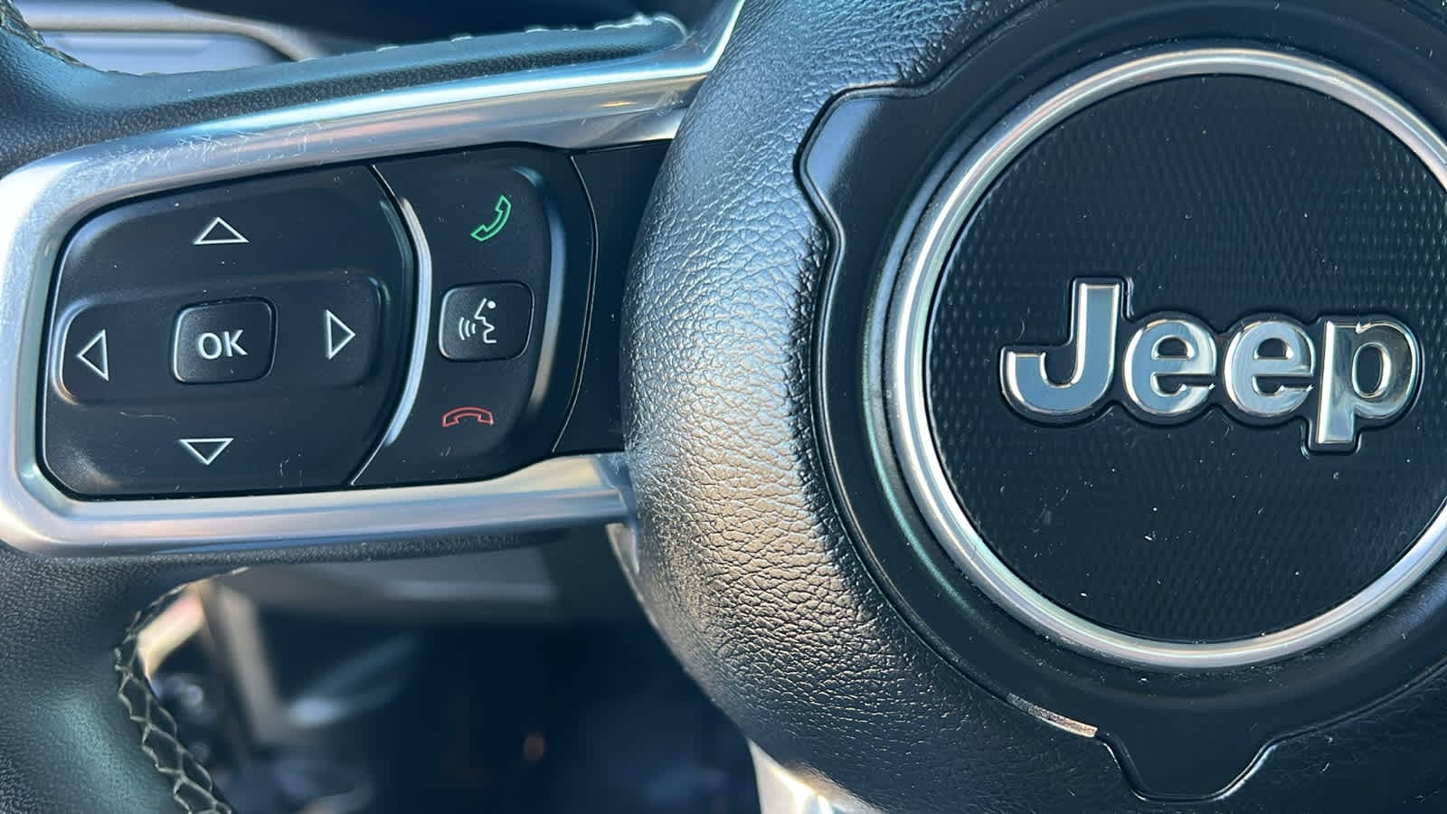 Thumbnail: 2023 Jeep Wrangler - 19