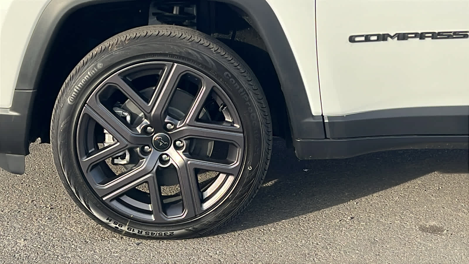 Thumbnail: 2026 Jeep Compass - 9