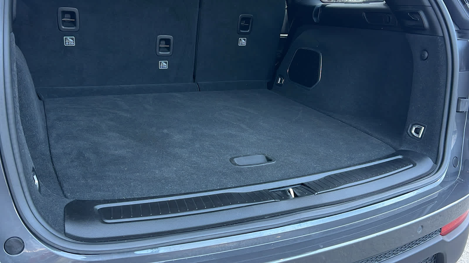 Thumbnail: 2022 Jeep Grand Cherokee - 27