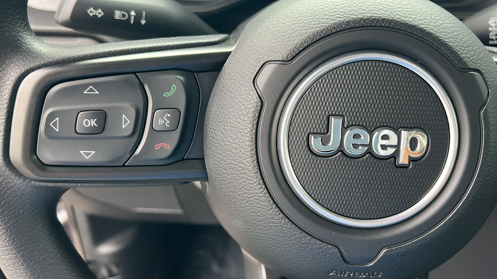 Thumbnail: 2025 Jeep Wrangler - 19