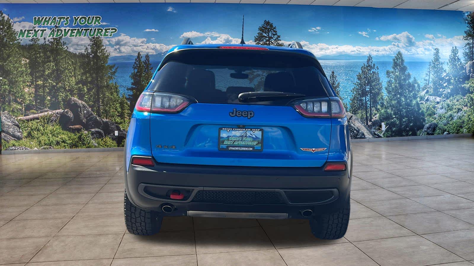 Thumbnail: 2019 Jeep Cherokee - 6