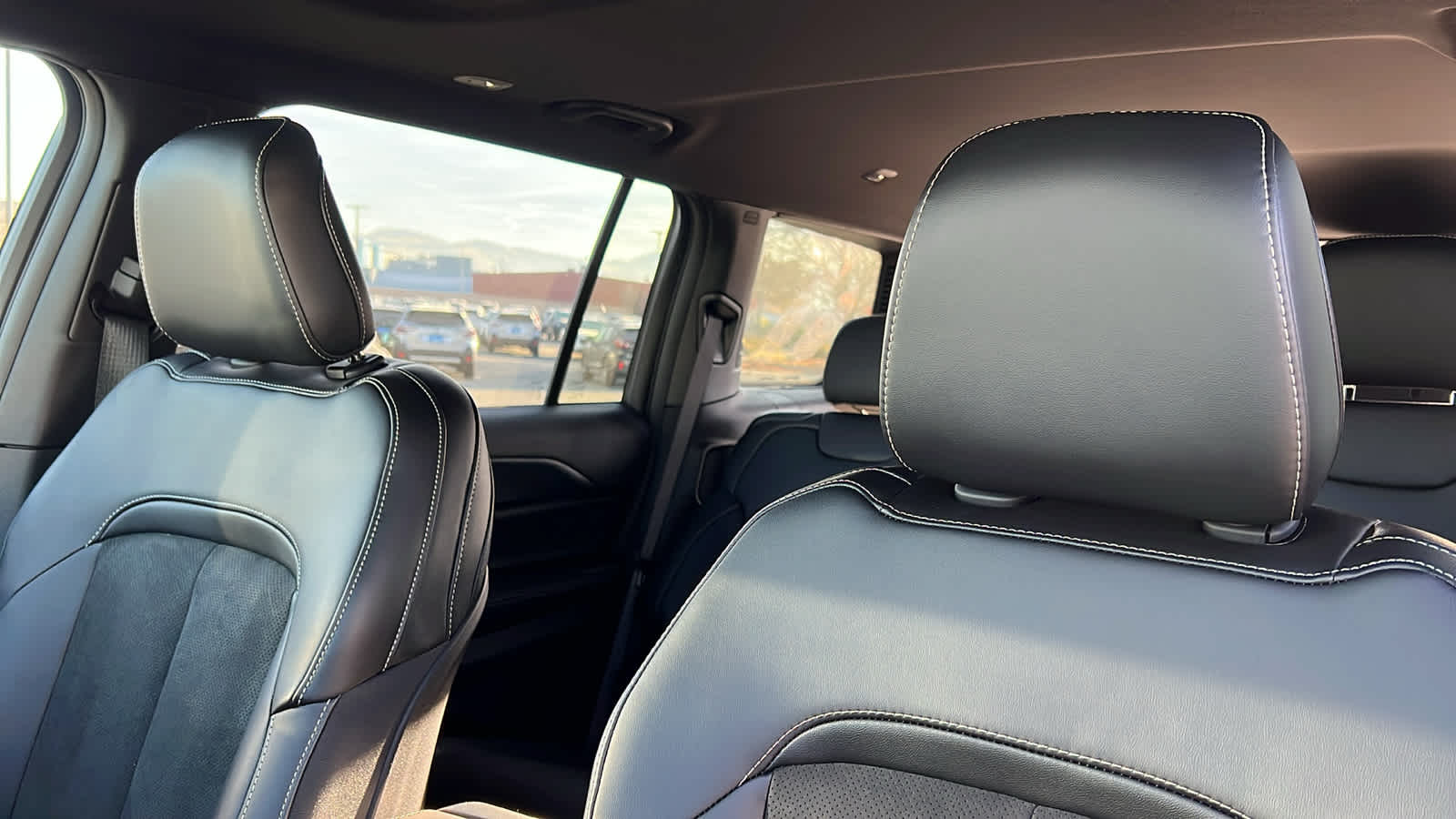 Thumbnail: 2025 Jeep Grand Cherokee L - 11