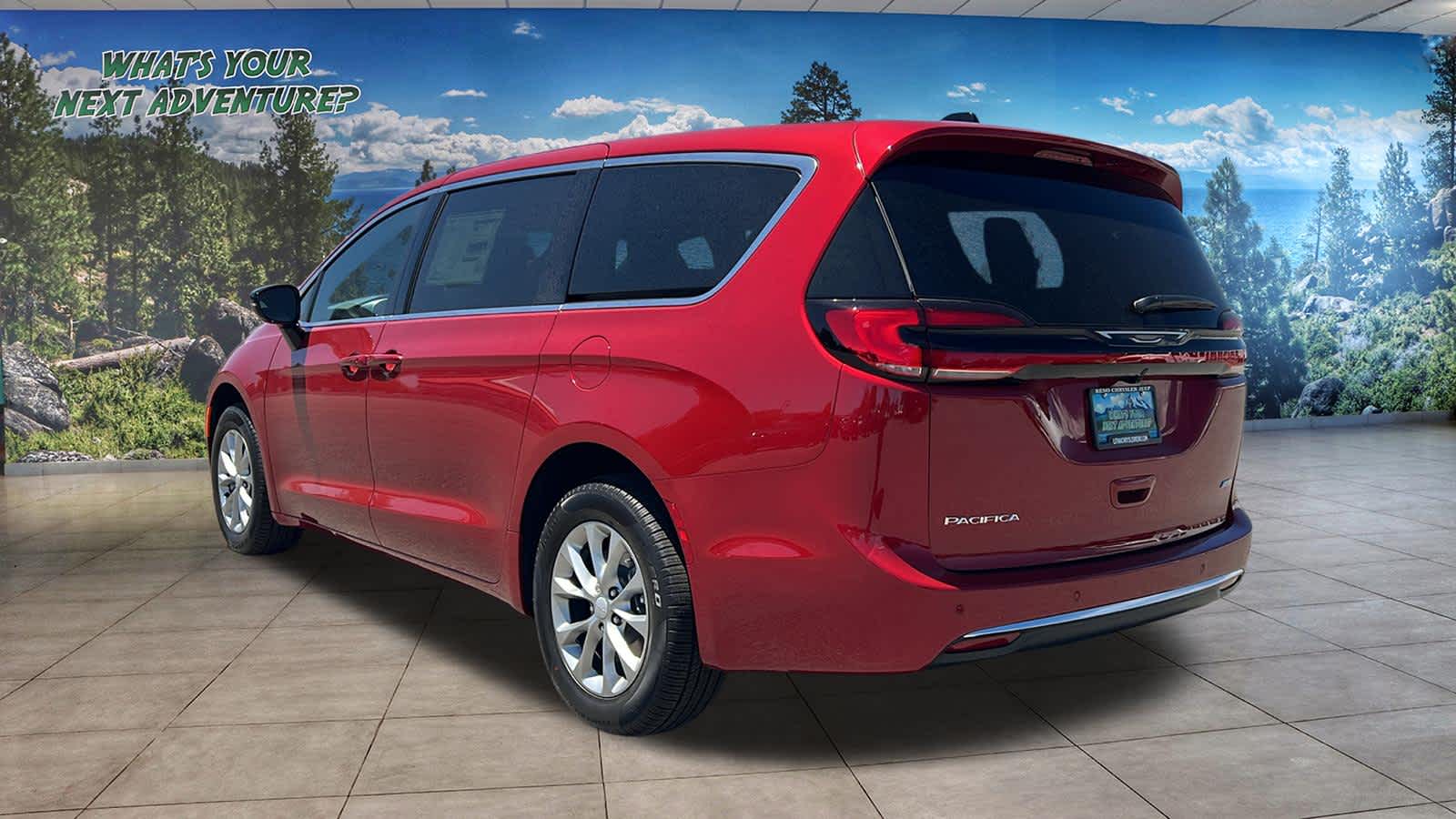 Thumbnail: 2027 Chrysler Pacifica - 7