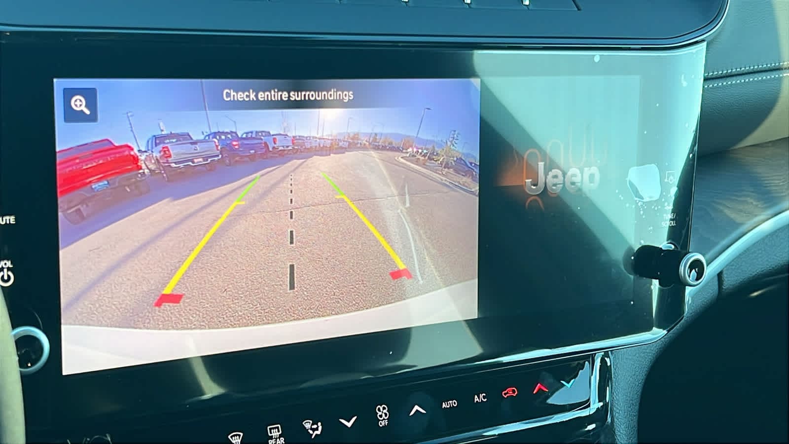 Thumbnail: 2026 Jeep Grand Cherokee L - 16