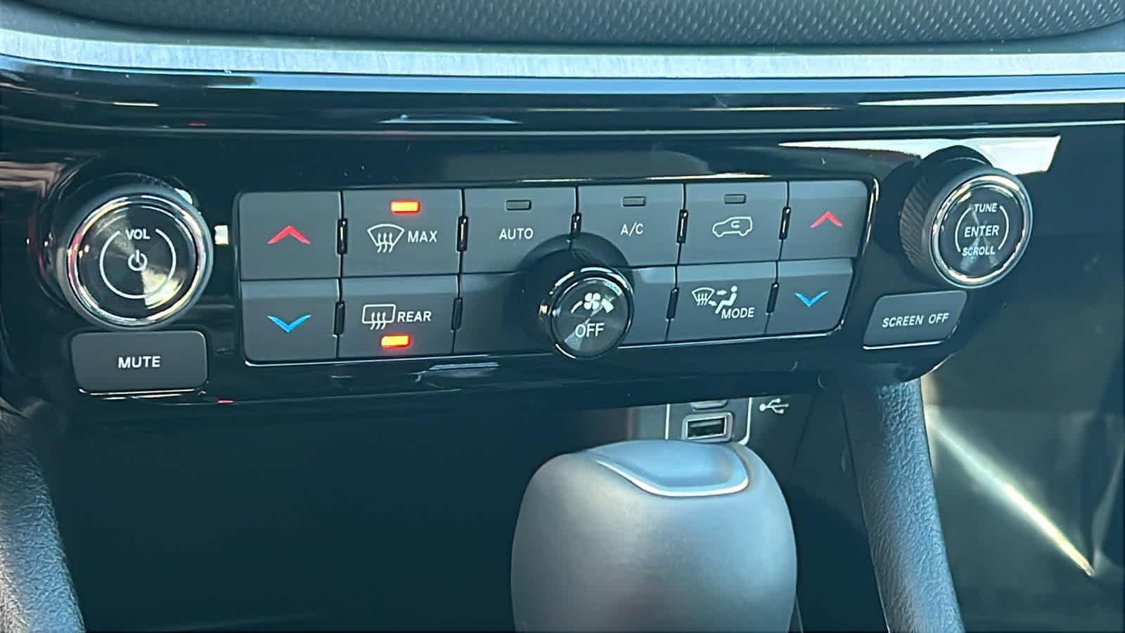 Thumbnail: 2026 Jeep Compass - 14