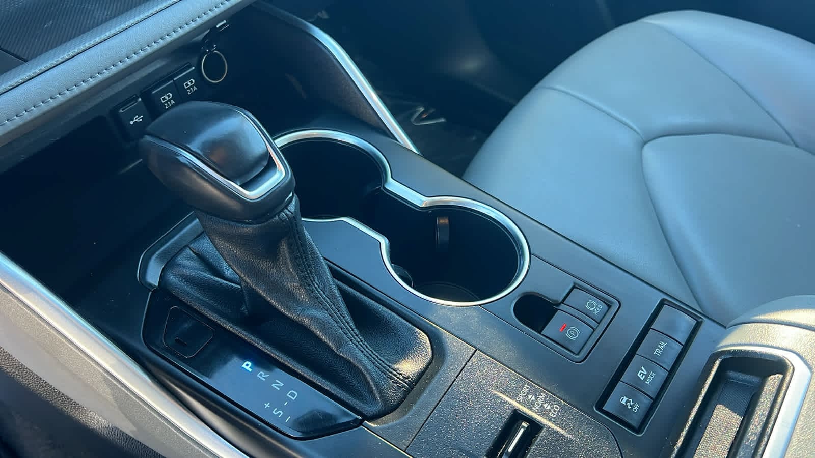 Thumbnail: 2021 Toyota Highlander - 13