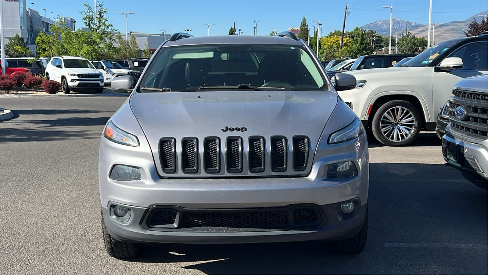 Thumbnail: 2018 Jeep Cherokee - 2
