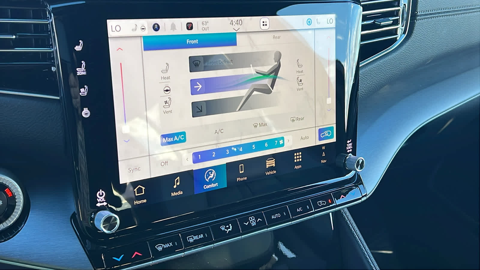 Thumbnail: 2026 Jeep Grand Wagoneer L - 14