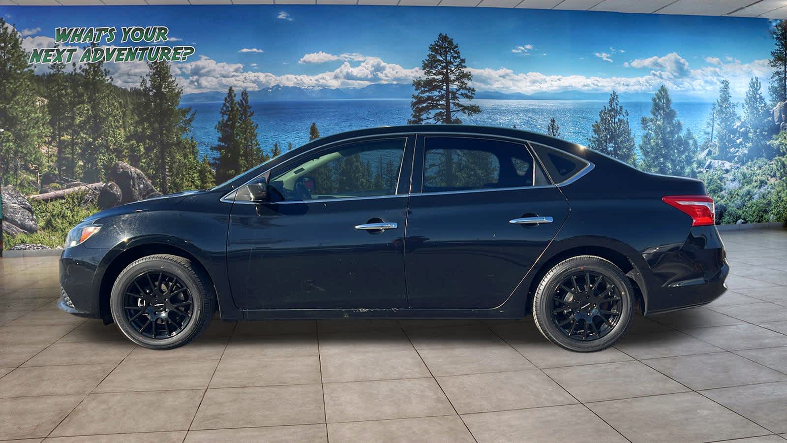 Thumbnail: 2017 Nissan Sentra - 8