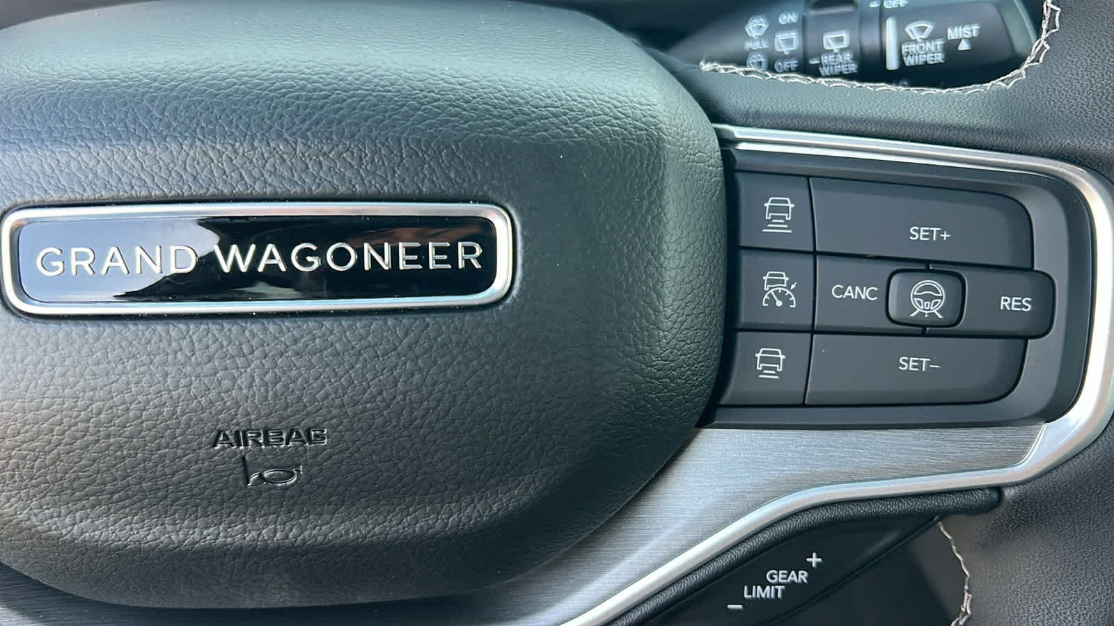 Thumbnail: 2026 Jeep Grand Wagoneer L - 20