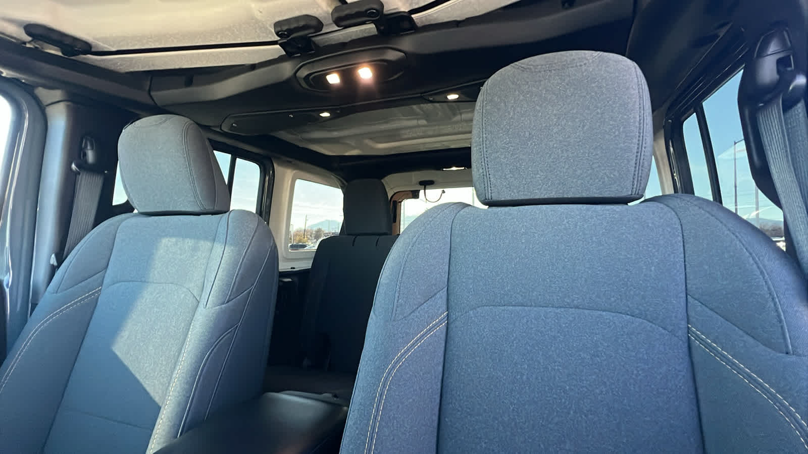 Thumbnail: 2024 Jeep Wrangler - 11