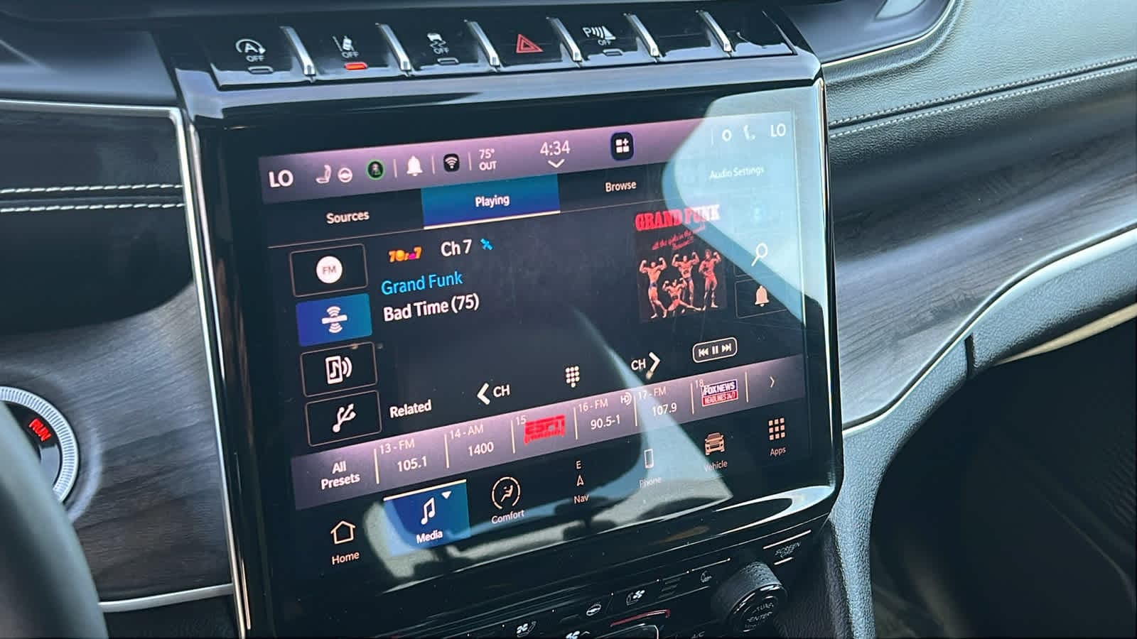 Thumbnail: 2024 Jeep Grand Cherokee L - 15