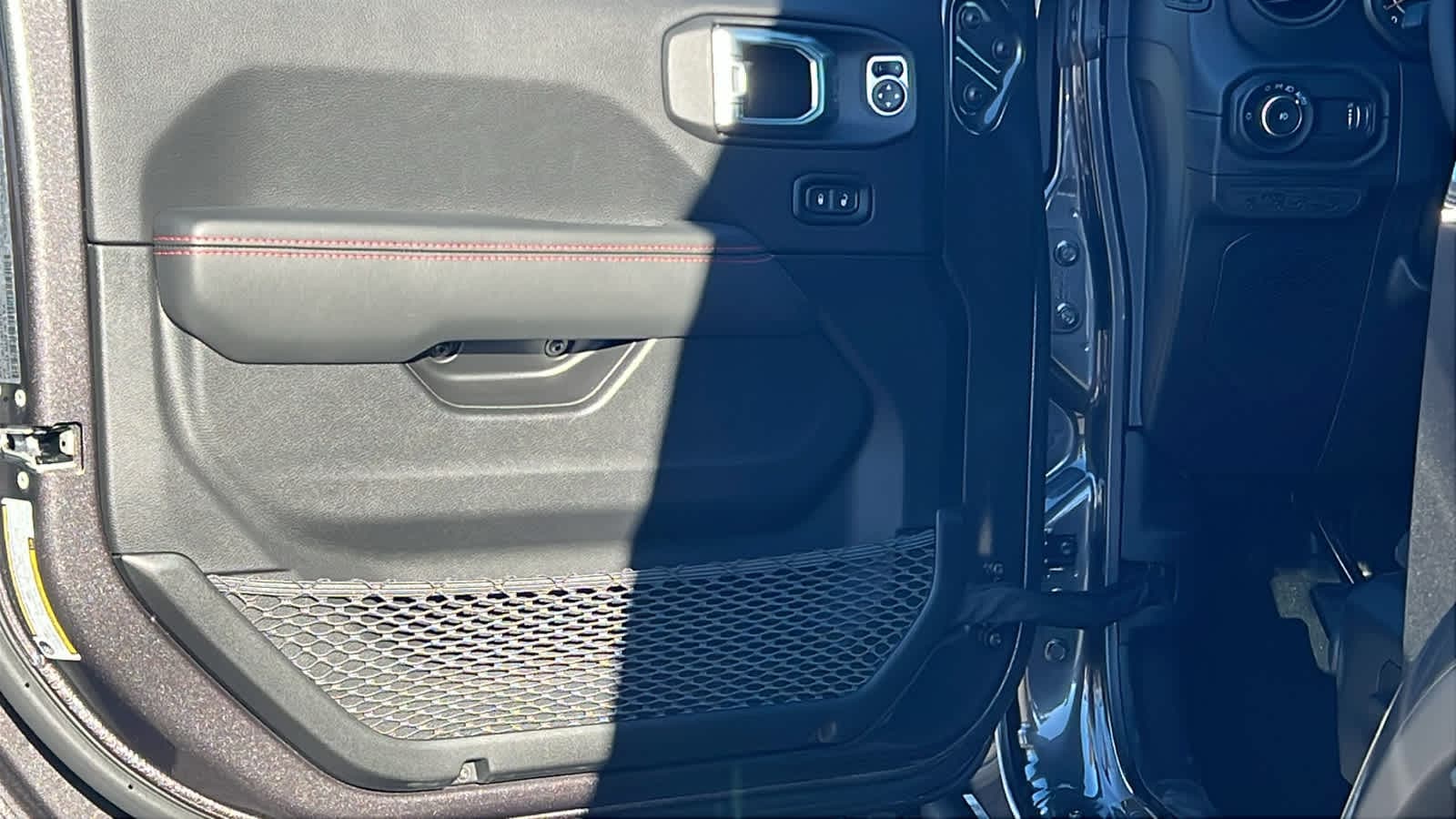 Thumbnail: 2026 Jeep Wrangler - 23