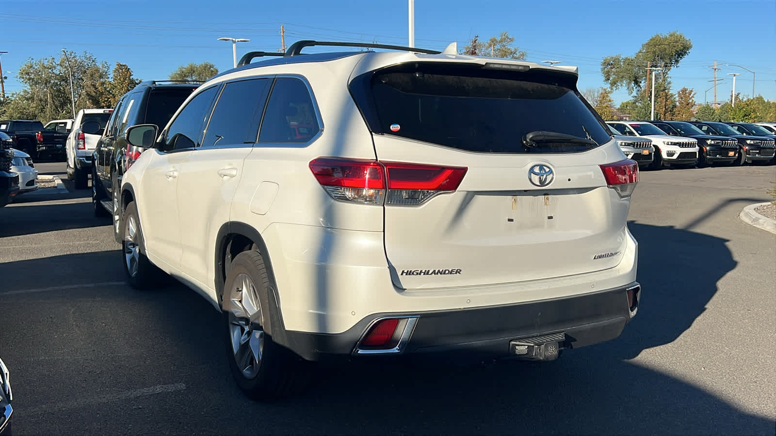 Thumbnail: 2019 Toyota Highlander - 6