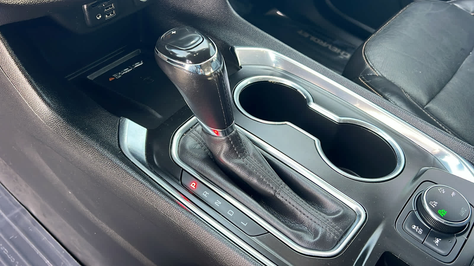 Thumbnail: 2020 Chevrolet Traverse - 13