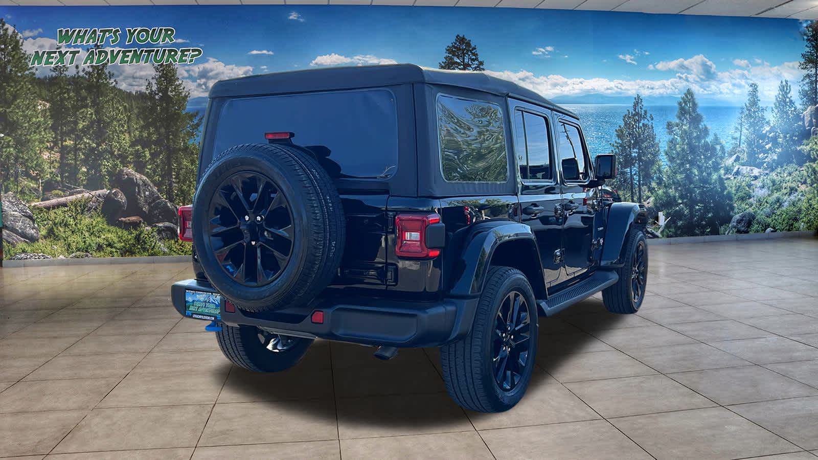 Thumbnail: 2022 Jeep Wrangler - 5