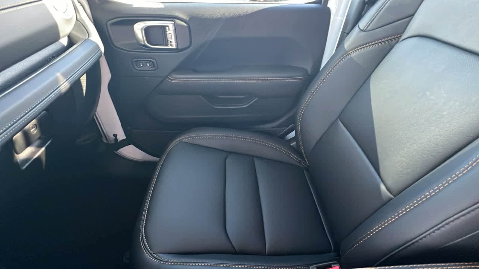 Thumbnail: 2026 Jeep Wrangler - 12