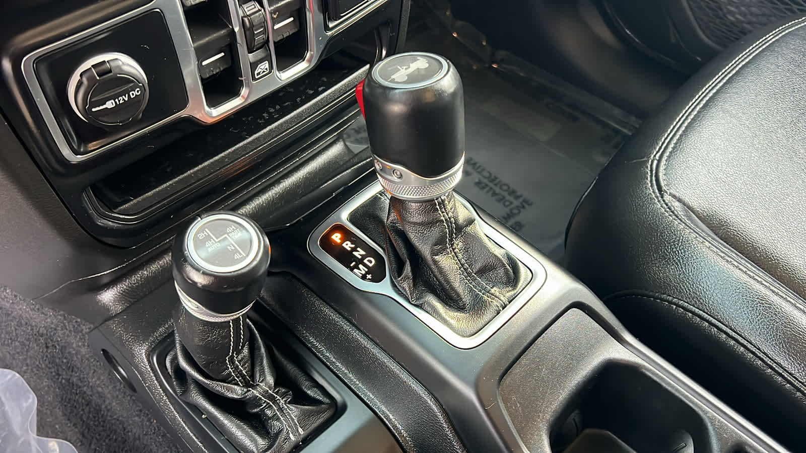 Thumbnail: 2021 Jeep Wrangler - 13