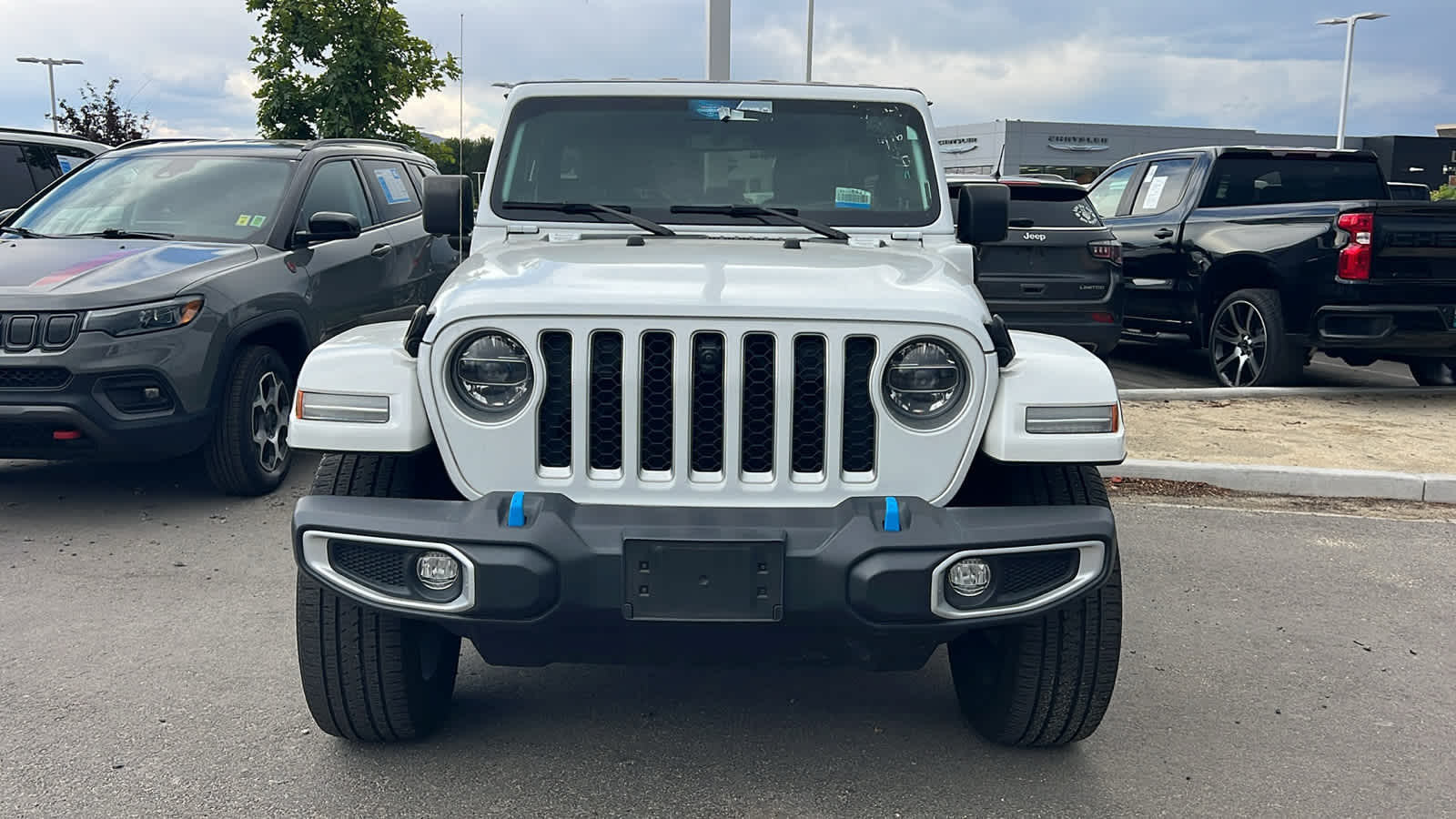 Thumbnail: 2022 Jeep Wrangler - 3