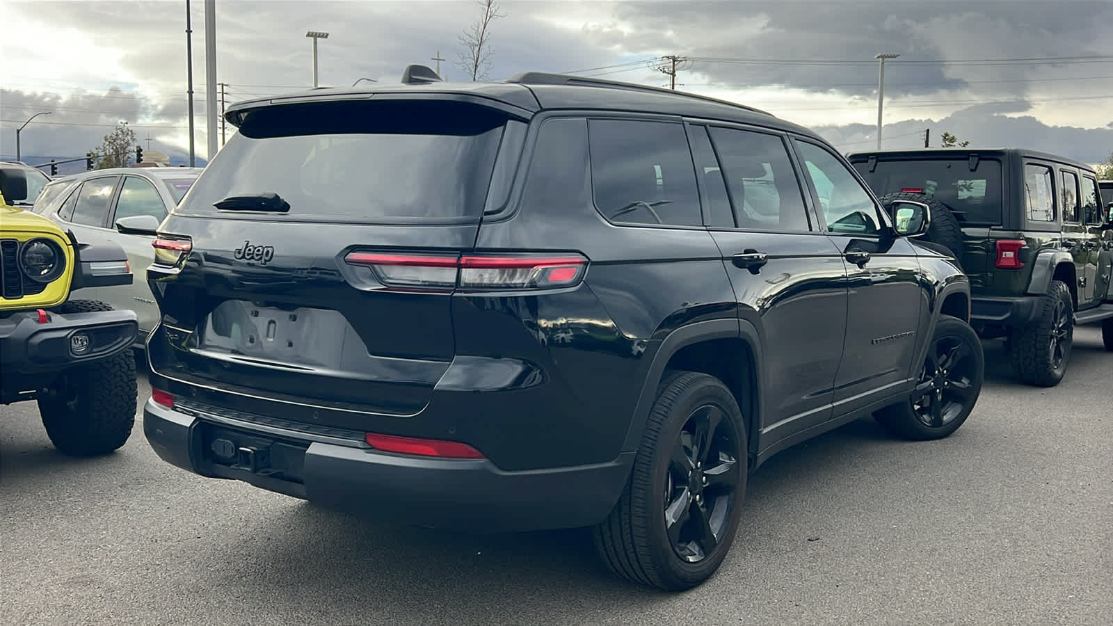 Thumbnail: 2024 Jeep Grand Cherokee L - 5