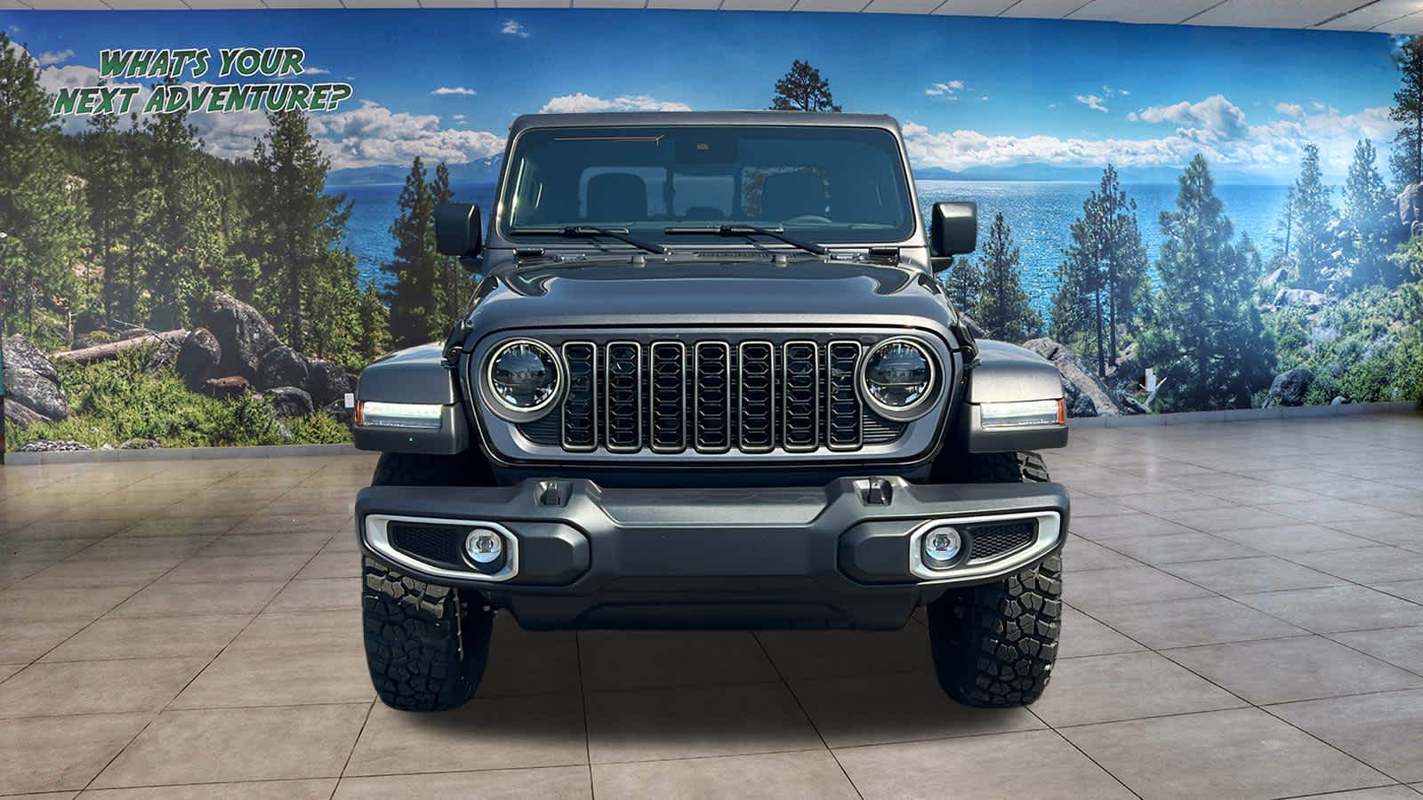 Thumbnail: 2025 Jeep Gladiator - 2
