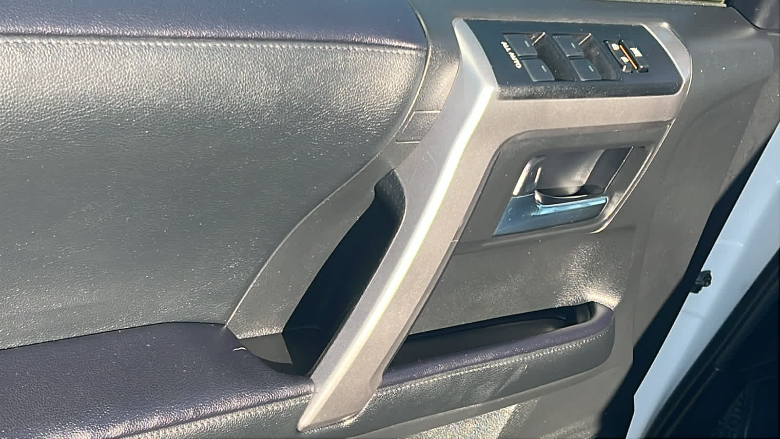 Thumbnail: 2021 Toyota 4Runner - 22