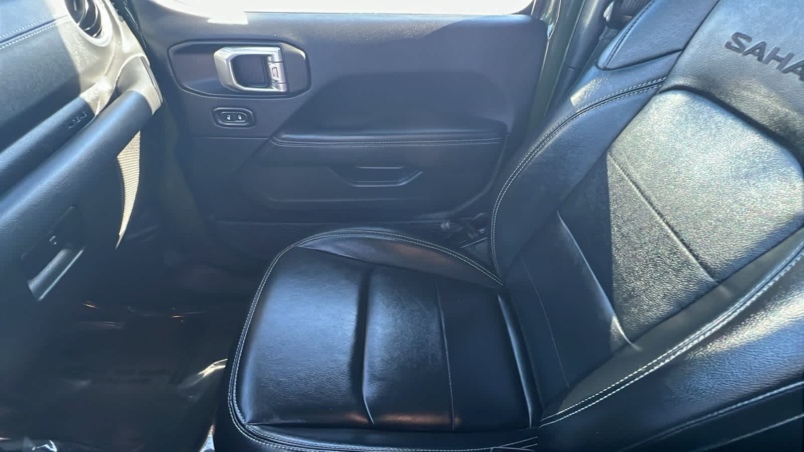 Thumbnail: 2023 Jeep Wrangler - 12