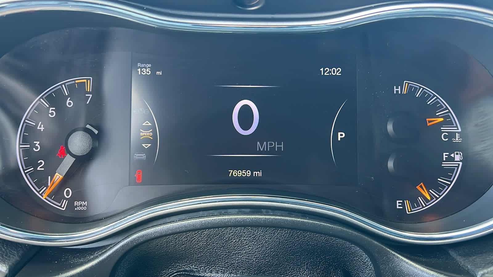 Thumbnail: 2018 Jeep Grand Cherokee - 21