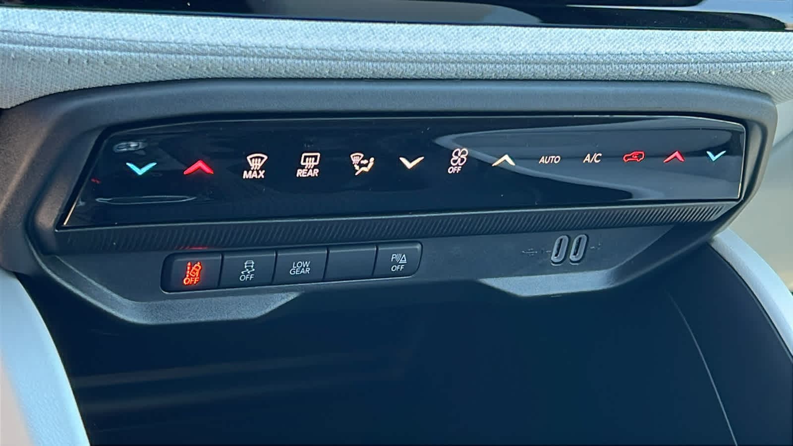 Thumbnail: 2026 Jeep Cherokee - 14