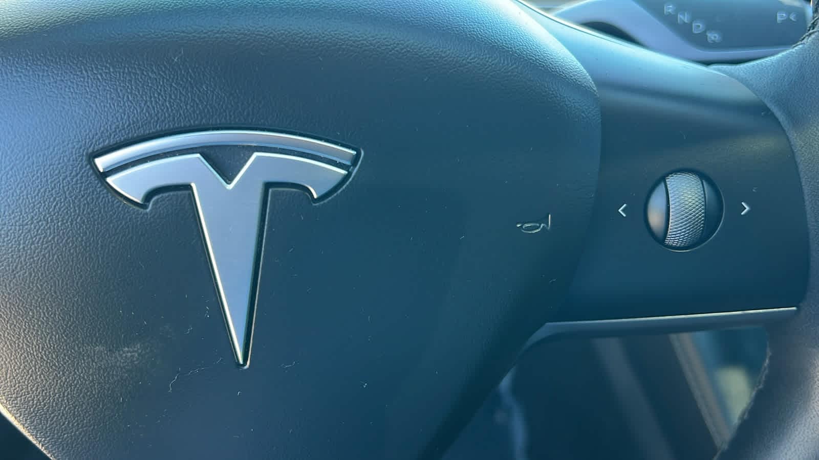 Thumbnail: 2023 Tesla Model 3 - 19