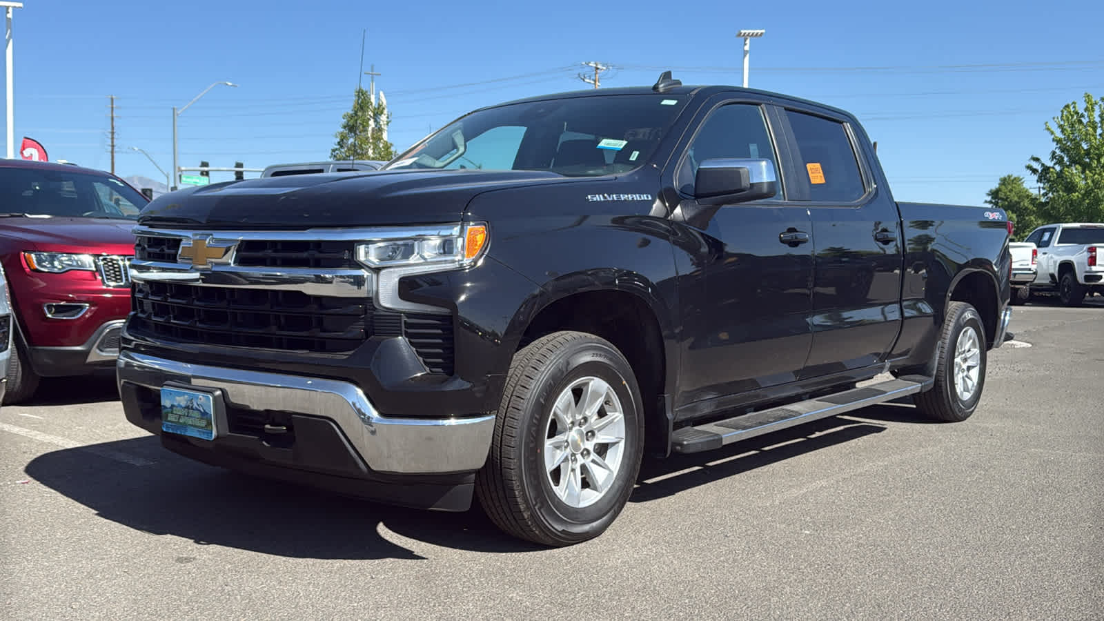 2024 Chevrolet Silverado 1500 LT Hero Image