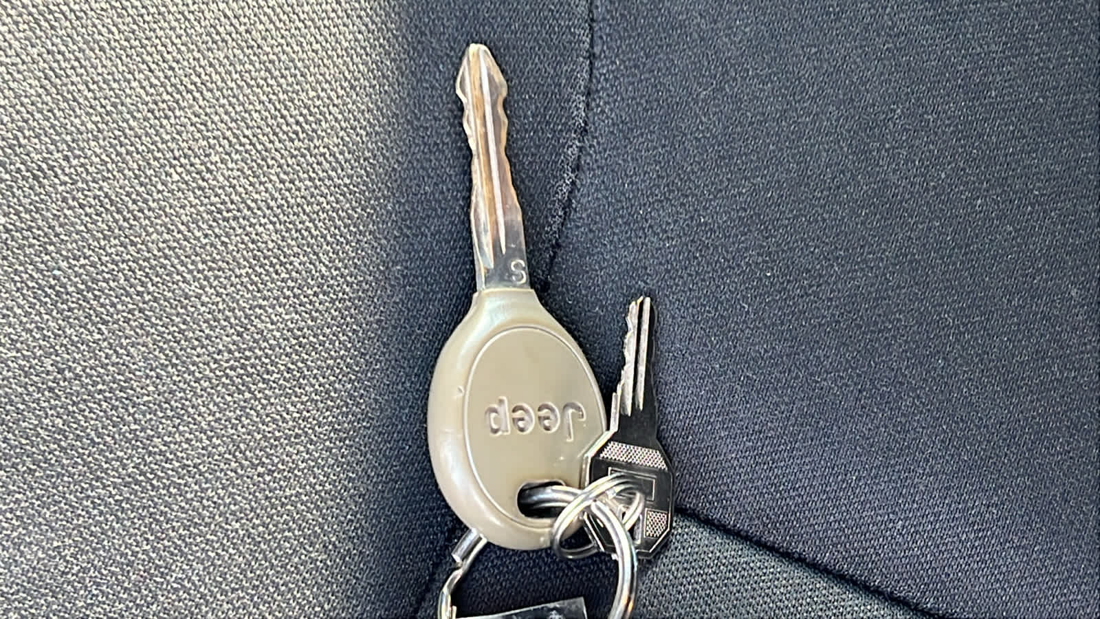 Thumbnail: 2018 Jeep Wrangler - 28