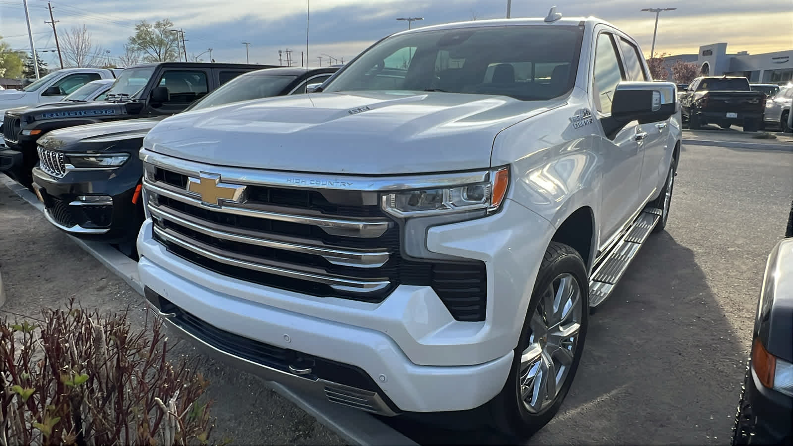 Thumbnail: 2022 Chevrolet Silverado 1500 - 1