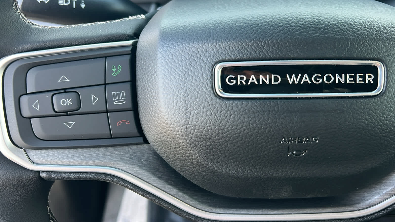 Thumbnail: 2026 Jeep Grand Wagoneer L - 19