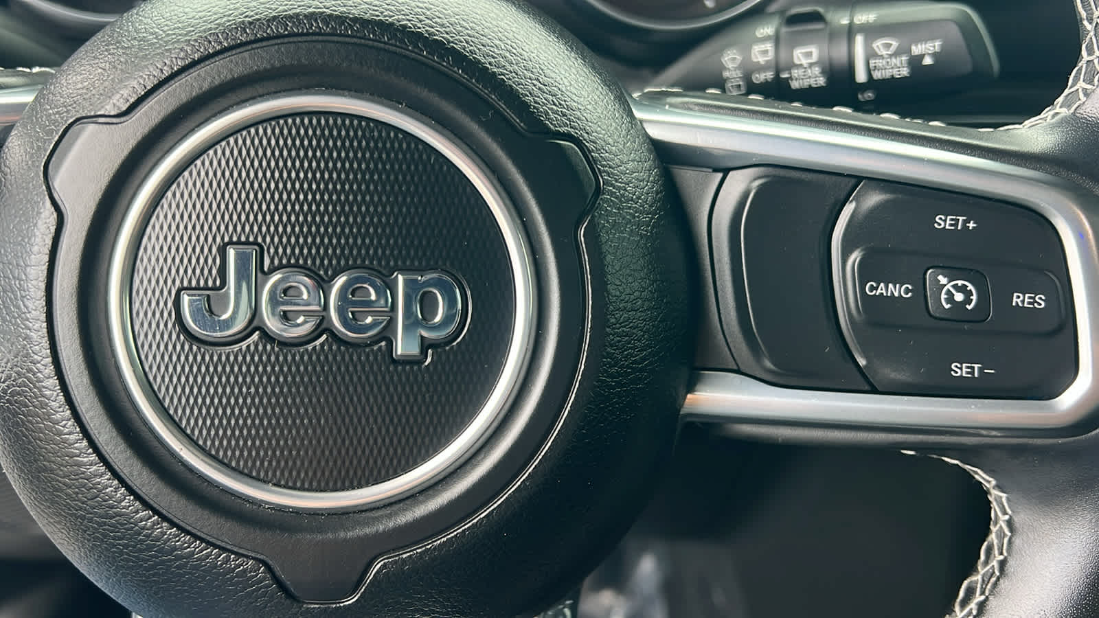 Thumbnail: 2022 Jeep Wrangler - 20