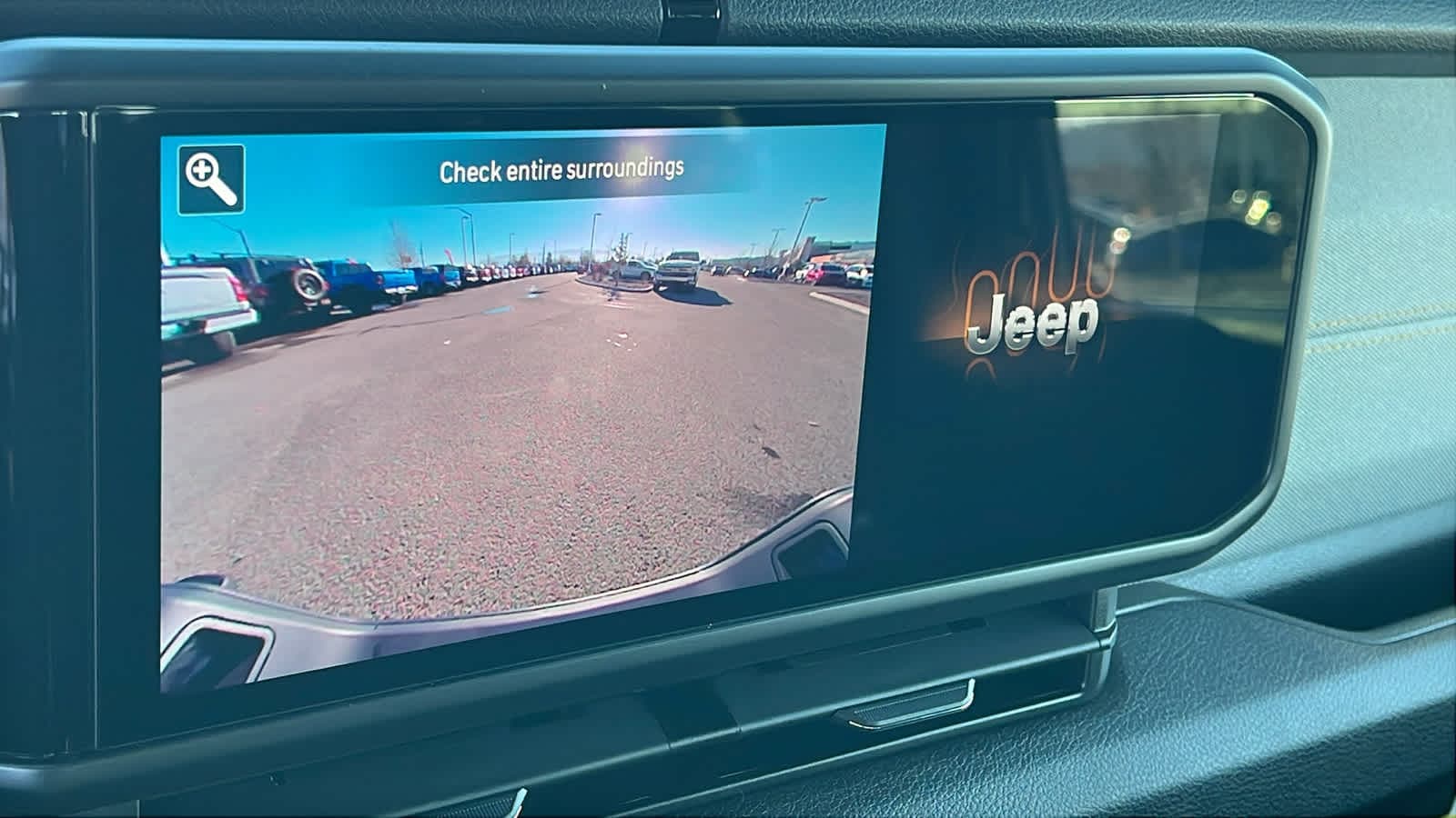 Thumbnail: 2026 Jeep Gladiator - 16