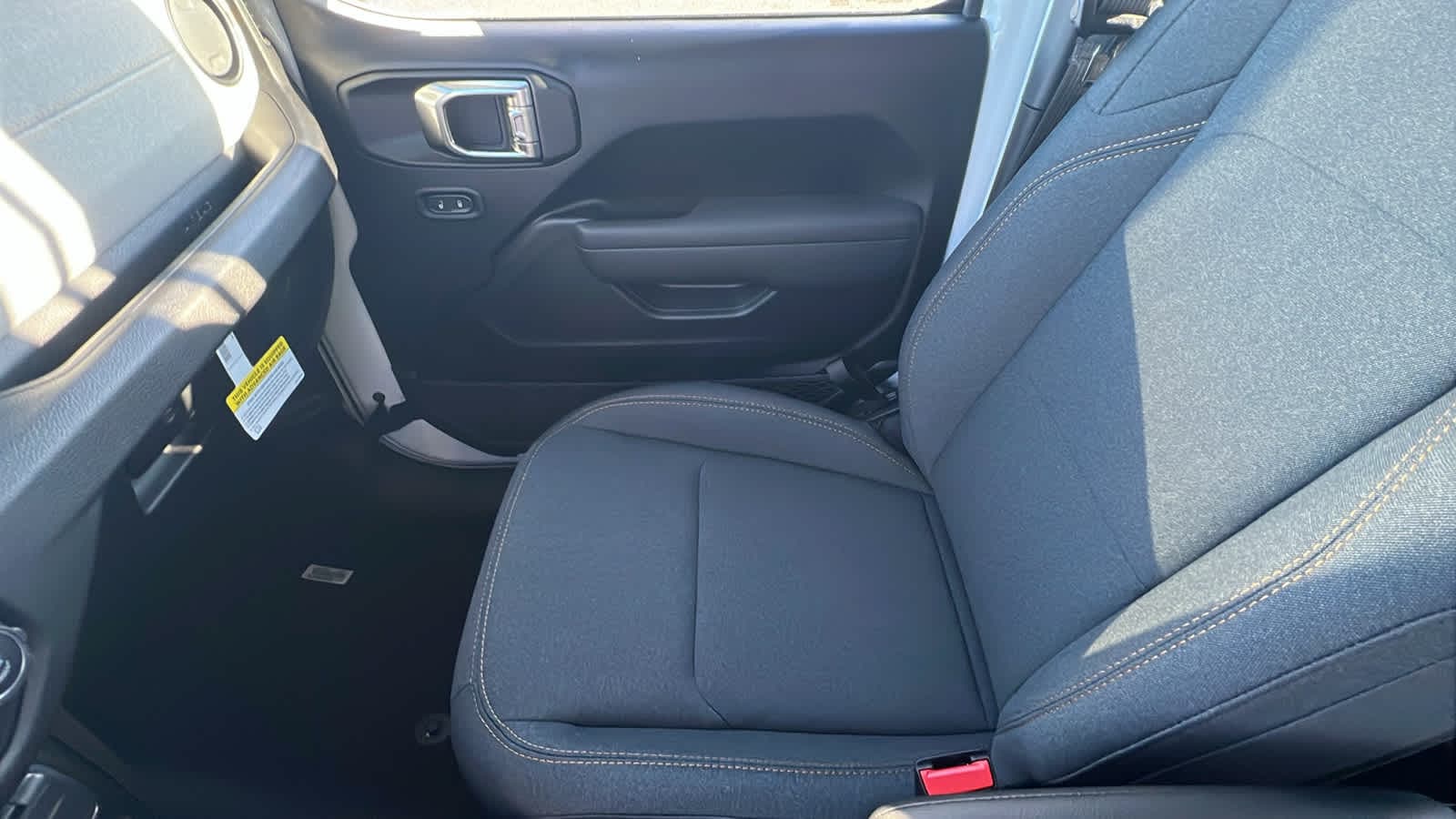 Thumbnail: 2026 Jeep Gladiator - 12