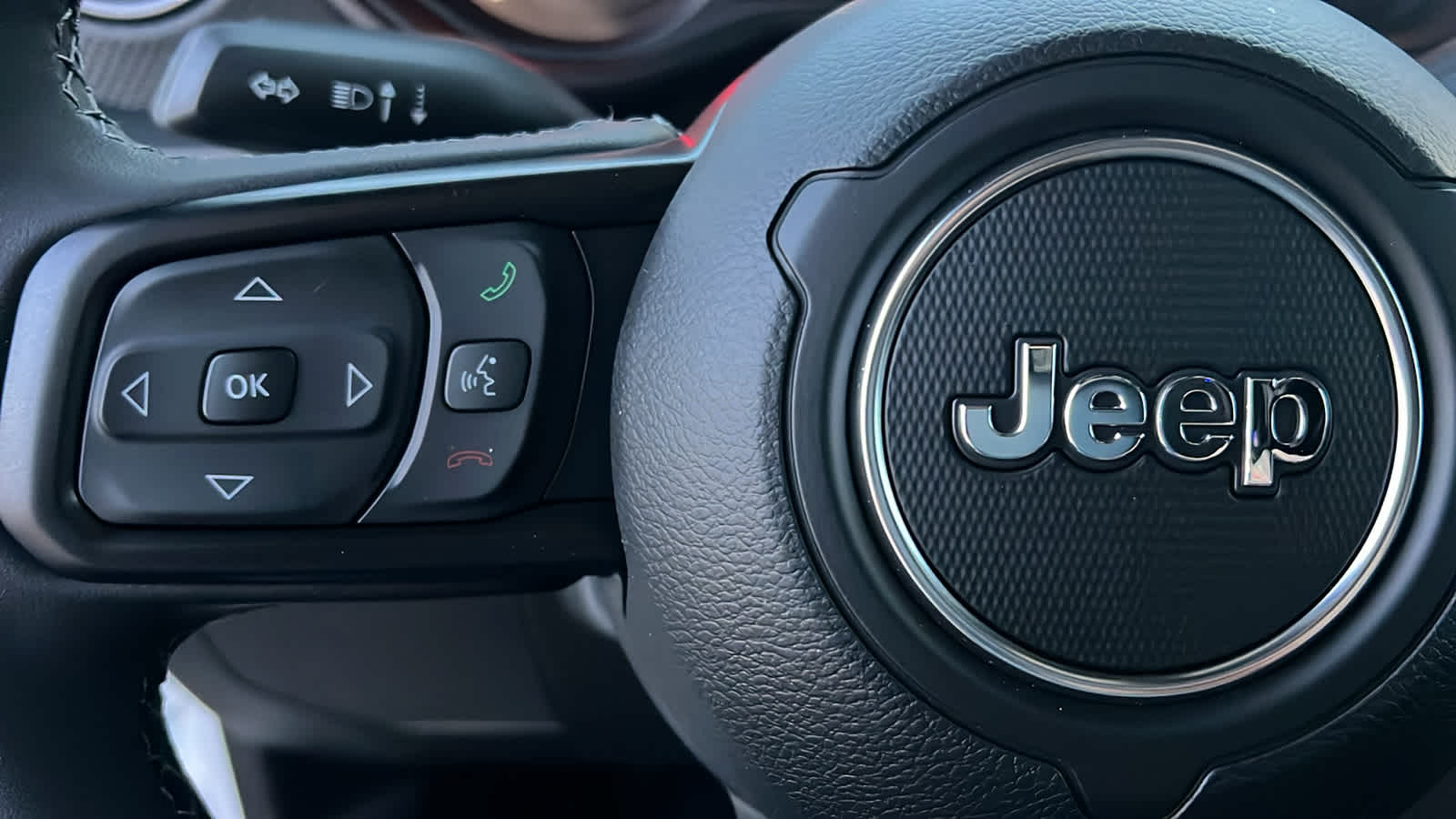 Thumbnail: 2026 Jeep Gladiator - 19