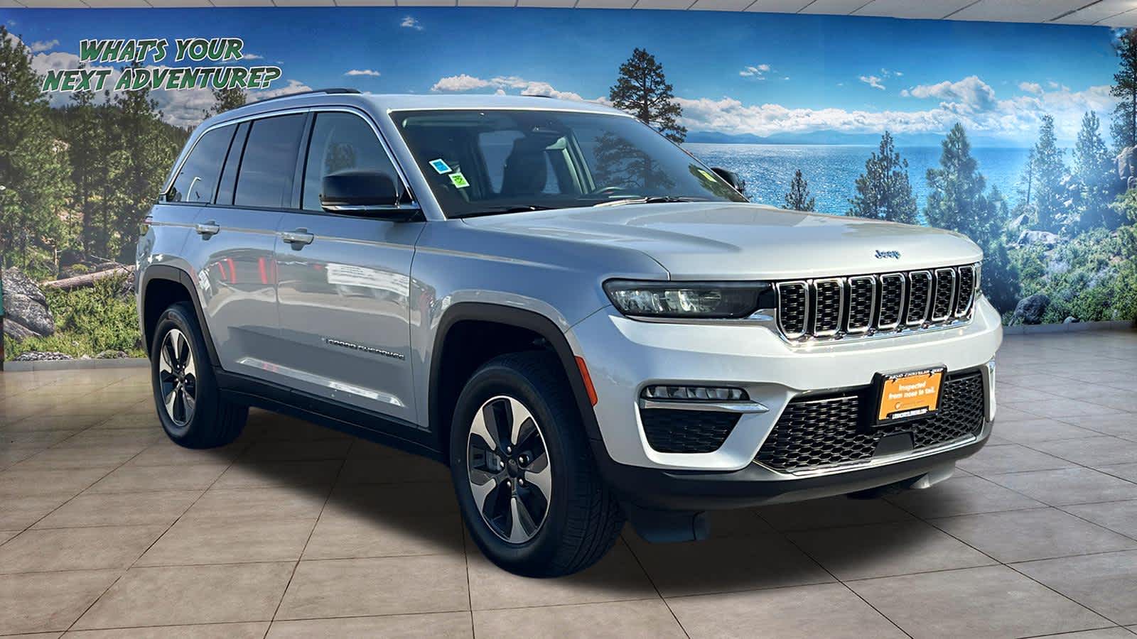 Thumbnail: 2022 Jeep Grand Cherokee - 3