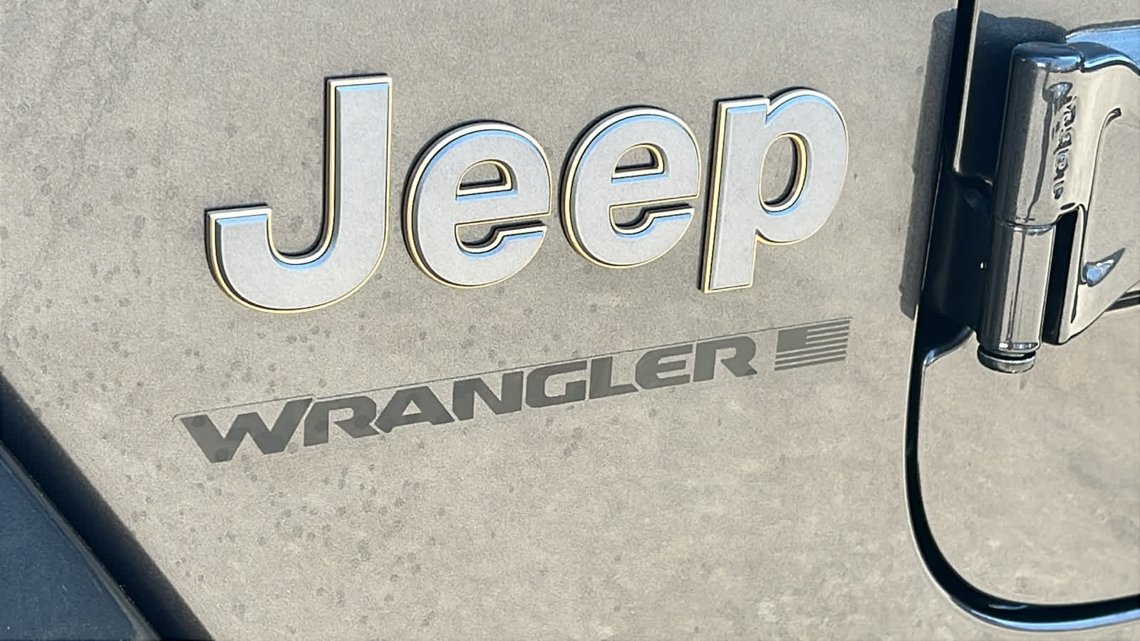 Thumbnail: 2025 Jeep Wrangler - 28